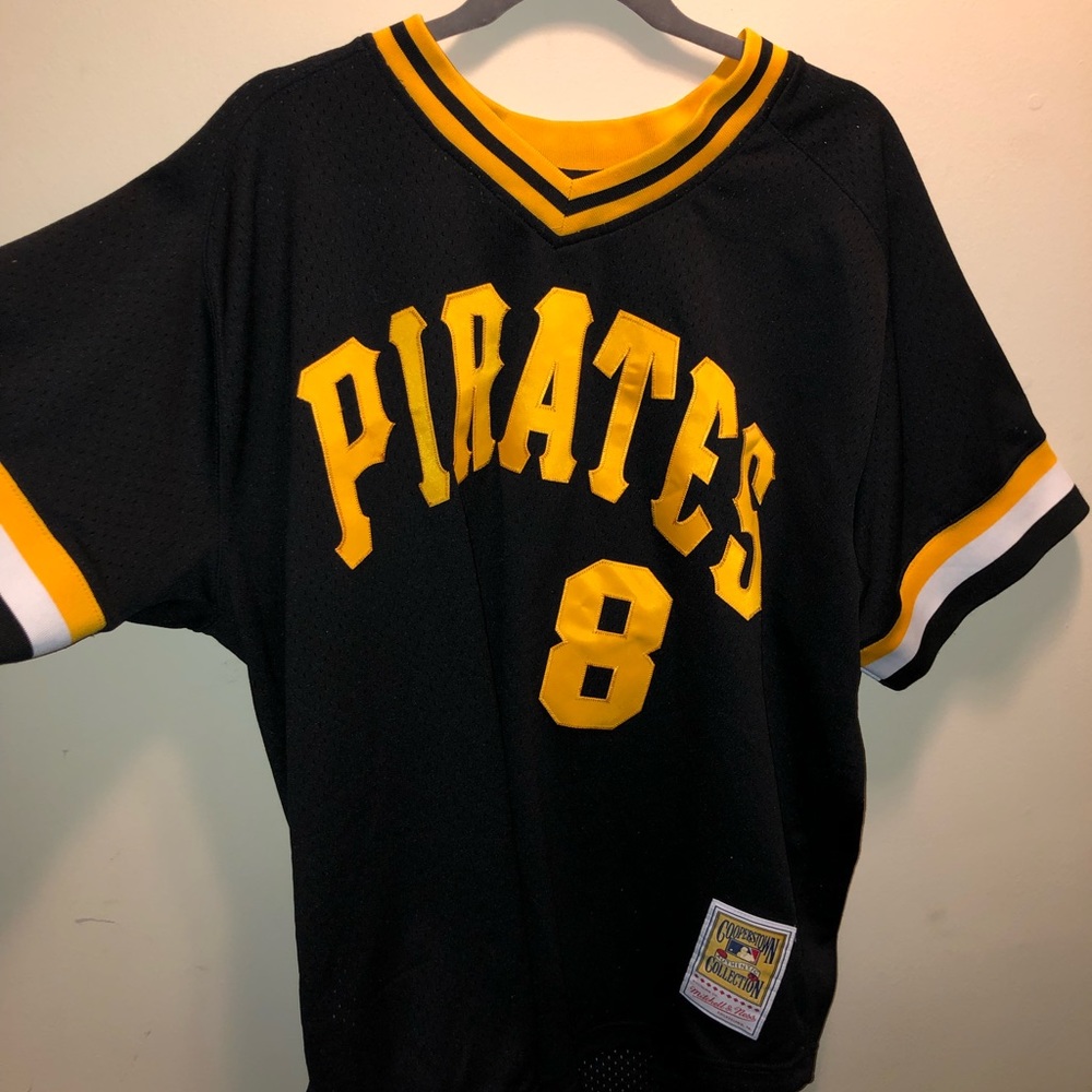 Pirates jersey wore once